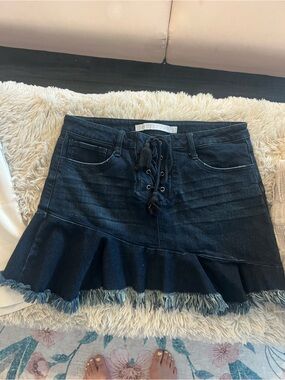 Tinseltown Dark Blue Lace-Up Ruffle Denim Mini Skirt